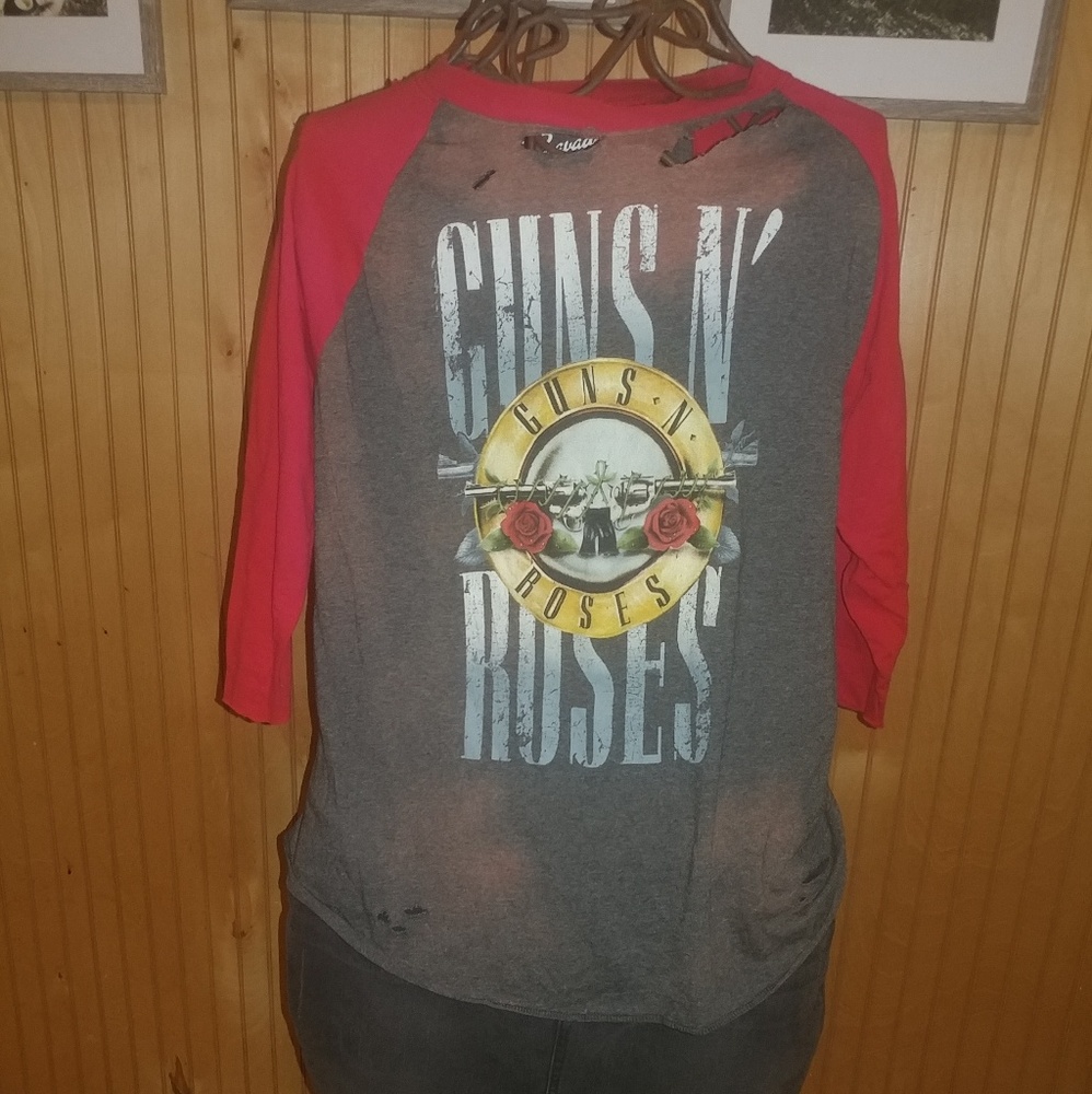 Distressed vintage band shirt guns and roses